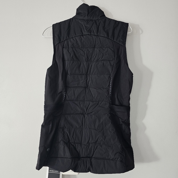 NWT Lululemon Down For It All Vest Black 8 - Picture 6 of 6